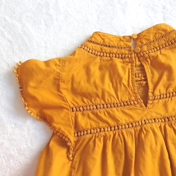 J. Crew Flutter-Sleeve Crocheted Lace Top Yellow/Gold XS Bohemian Style Pullover - Picture 3 of 5